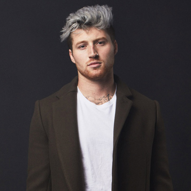 Scotty Sire on Bright Fight